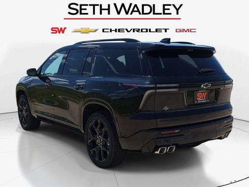 Mosaic Black Metallic 2026 Chevrolet Traverse RS
