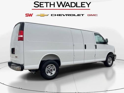 2025 GMC Savana 2500 RWD 3500 Extended Wheelbase Work Van