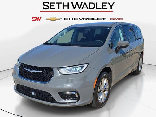 Ceramic Gray Clearcoat 2023 Chrysler Pacifica Touring L