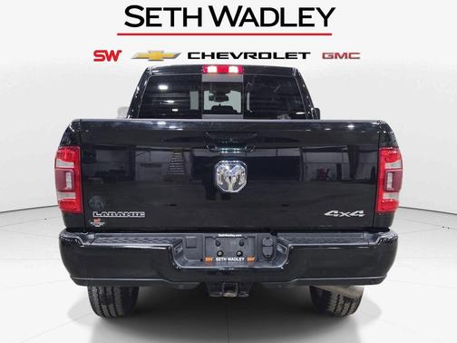 2023 RAM 3500 Laramie Crew Cab 4x4 6'4' Box