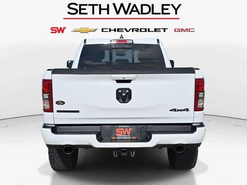 Bright White Clearcoat 2022 RAM 1500 Big Horn/Lone Star