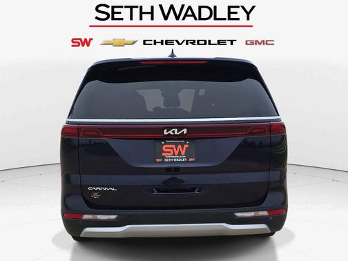Deep Chroma Blue 2024 Kia Carnival LX