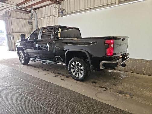 2024 Chevrolet Silverado 2500 LT