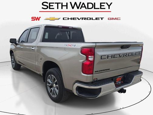 Special Exterior Color 2026 Chevrolet Silverado 1500 LT