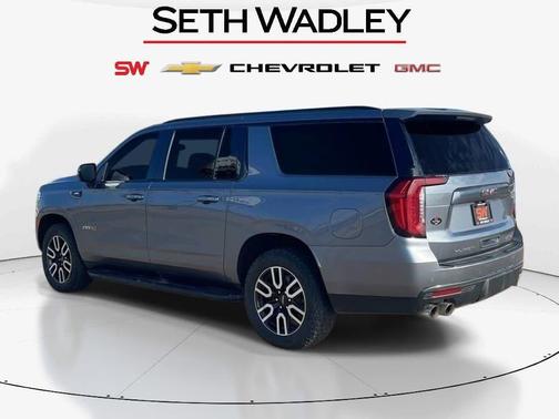 2022 GMC Yukon XL 4WD AT4