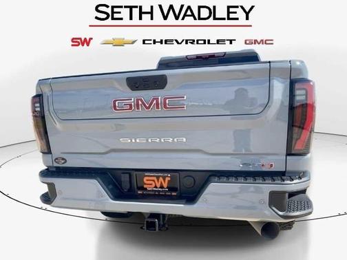 2024 GMC Sierra 2500 AT4