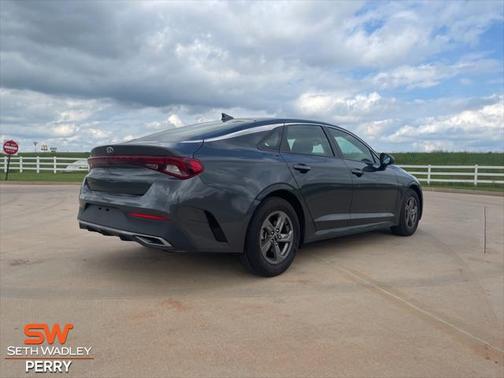 2023 Kia K5 LXS