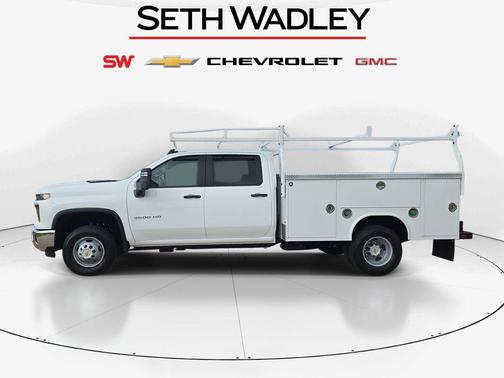Summit White 2026 Chevrolet Silverado 3500 WT