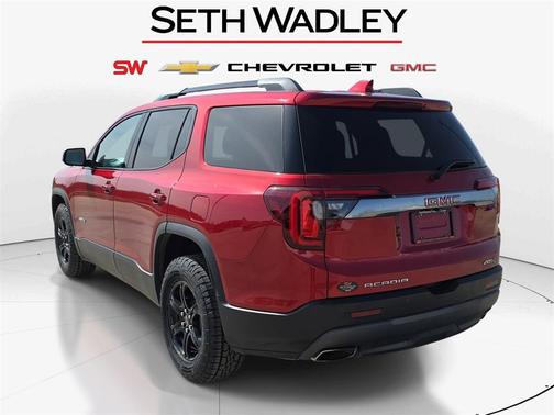 2021 GMC Acadia AWD AT4