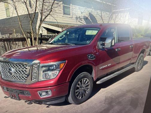 2016 Nissan Titan XD Platinum Reserve