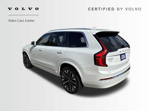 2025 Volvo XC90 B6 Plus 7-Seater