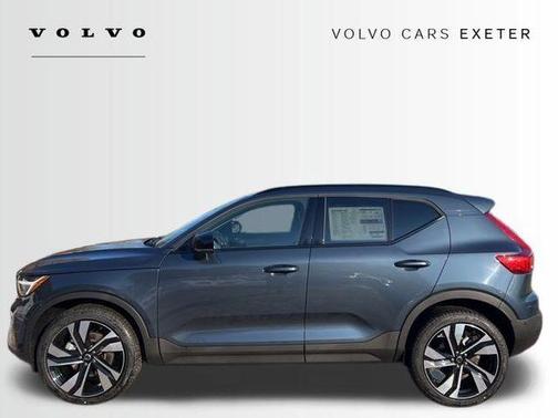 2026 Volvo XC40 B5 Ultra