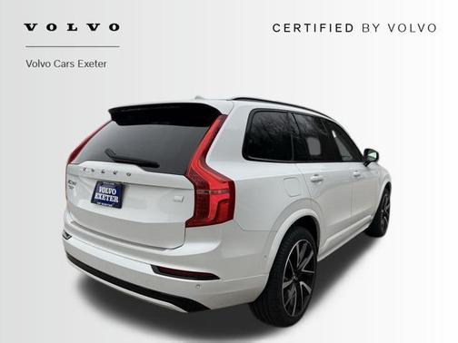 2023 Volvo XC90 Recharge Plug-In Hybrid T8 Ultimate Dark Theme 7-Seater