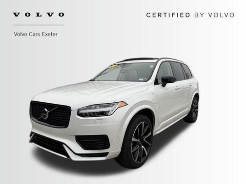 2023 Volvo XC90 Recharge Plug-In Hybrid T8 Ultimate Dark Theme 7-Seater