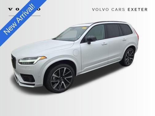 2023 Volvo XC90 Recharge Plug-In Hybrid T8 Ultimate Dark Theme 7-Seater