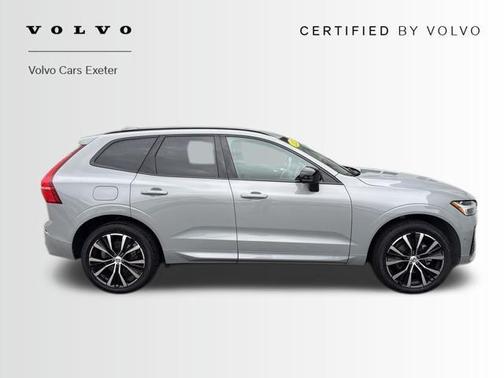 2025 Volvo XC60 B5 Plus