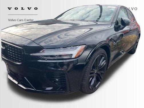 2025 Volvo S60 Plug-In Hybrid T8 Ultra Black Edition
