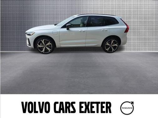 2025 Volvo XC60 Plug-In Hybrid T8 Ultra