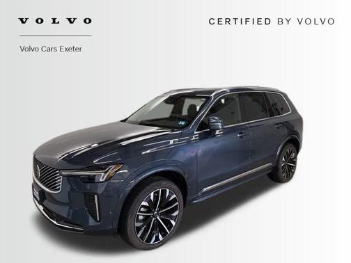 2025 Volvo XC90 B5 Plus