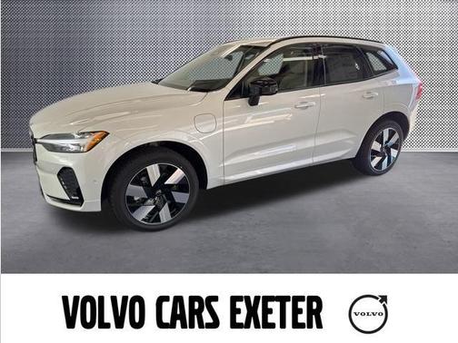 2025 Volvo XC60 Plug-In Hybrid T8 Plus