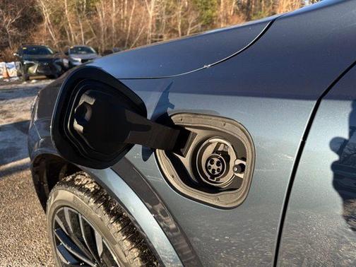 2026 Volvo XC90 Plug-In Hybrid T8 Ultra 7-Seater