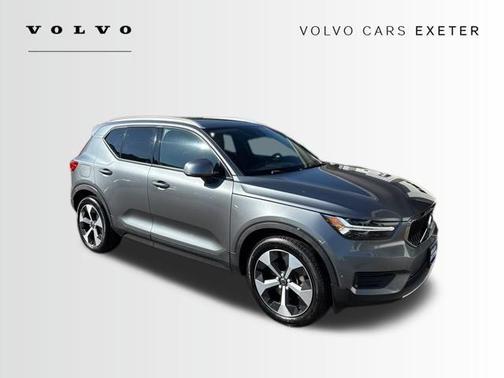 2019 Volvo XC40 T5 Momentum