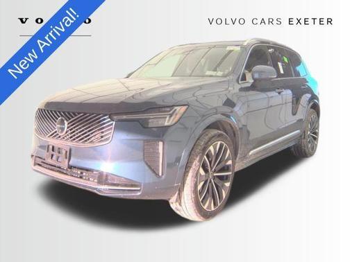 2025 Volvo XC90 B5 Plus