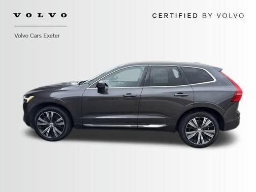 2022 Volvo XC60 B6 Inscription