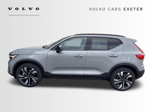 2026 Volvo XC40 B5 Ultra
