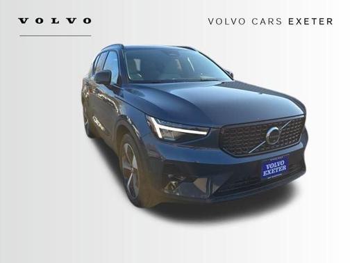 2026 Volvo XC40 B5 Plus
