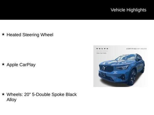 2023 Volvo XC40 B5 Plus Dark Theme