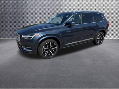 2024 Volvo XC90 B5 Plus Bright Theme