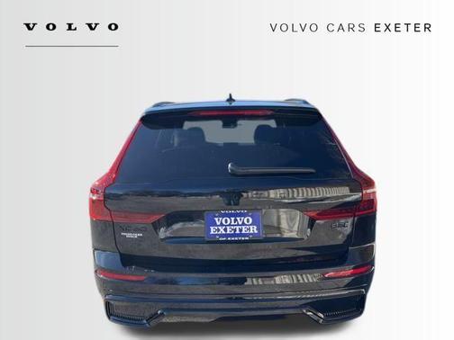 2026 Volvo XC60 B5 Ultra Black Edition