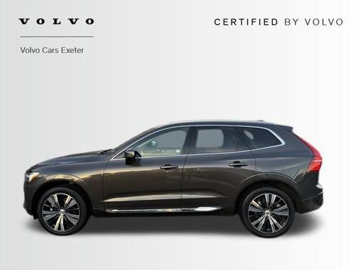 2023 Volvo XC60 B5 Plus Bright Theme