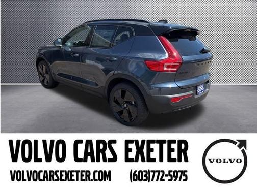 2026 Volvo XC40 B5 EDITION