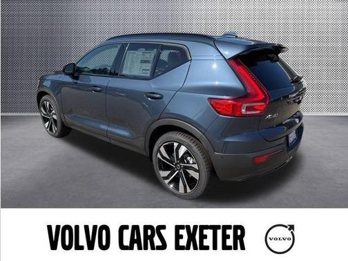 2026 Volvo XC40