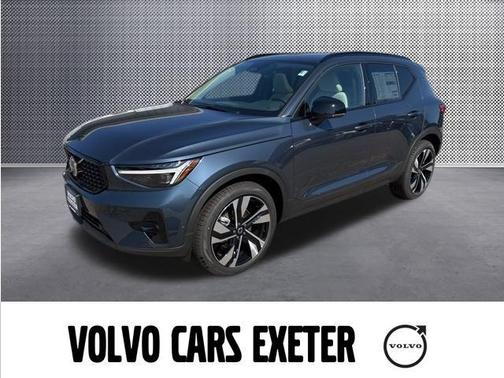 2026 Volvo XC40