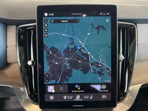 2026 Volvo XC90 B5 Plus 7-Seater