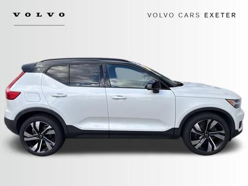 2019 Volvo XC40 T5 R-Design