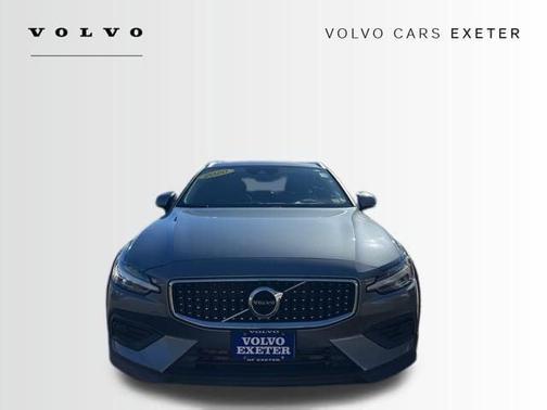 2020 Volvo V60 Cross Country T5