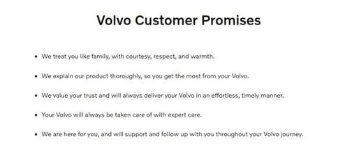 2024 Volvo XC60 B5 Ultimate Dark Theme