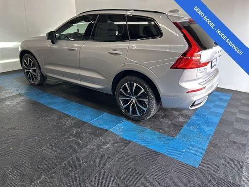 2025 Volvo XC60 B5 Plus