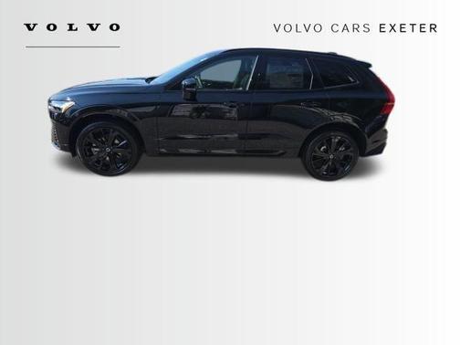 2025 Volvo XC60 B5 Ultra Black Edition