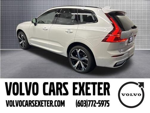 2025 Volvo XC60 B5 Ultra