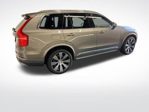 2022 Volvo XC90 T6 Inscription 6 Passenger