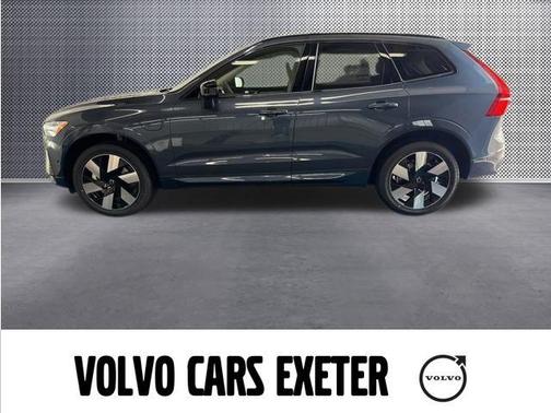 2025 Volvo XC60 Plug-In Hybrid T8 Plus