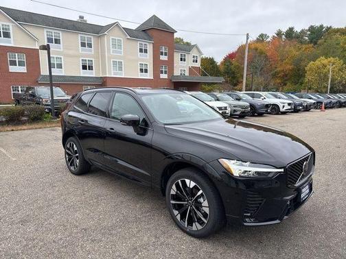 2026 Volvo XC60 B5 Plus