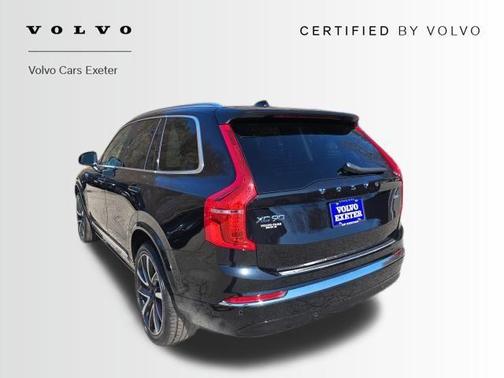 Onyx Black Metallic 2023 Volvo XC90 B6 Plus 7-Seater