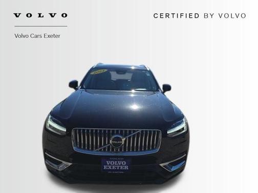 Onyx Black Metallic 2023 Volvo XC90 B6 Plus 7-Seater