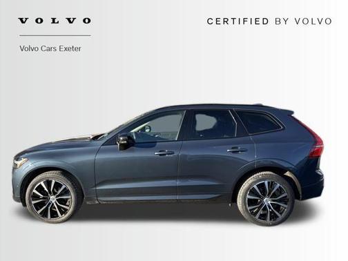 2023 Volvo XC60 B5 Plus Dark Theme